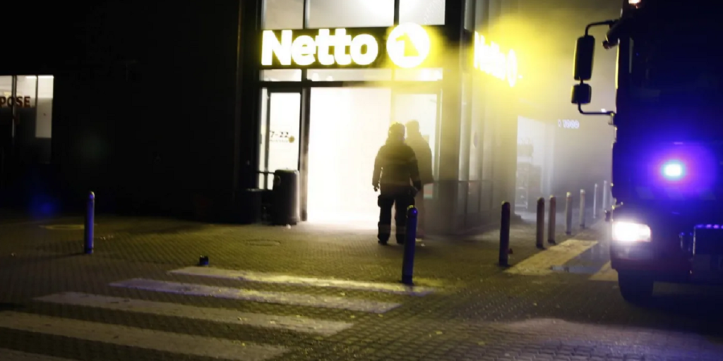 Lokal Netto stod op i røg – men brandvæsnet rykkede ikke ud til brand