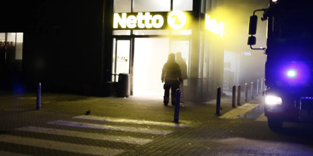 Lokal Netto stod op i røg – men brandvæsnet rykkede ikke ud til brand
