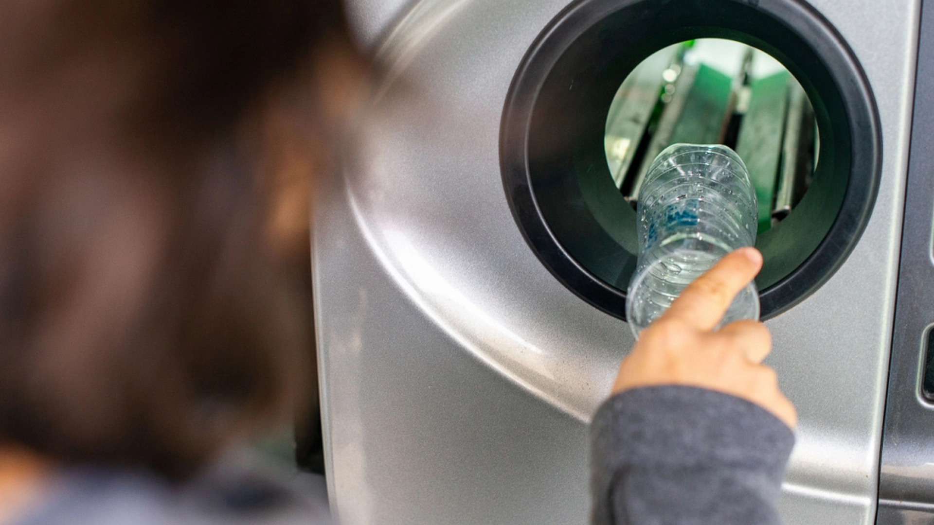 Så mange penge tjener pantsamlere om dagen: Svaret vil overraske dig