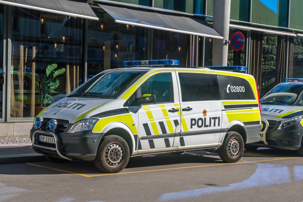 Kåre og hans kone vågnede op til en bil i stuen: Det var noget af en oplevelse