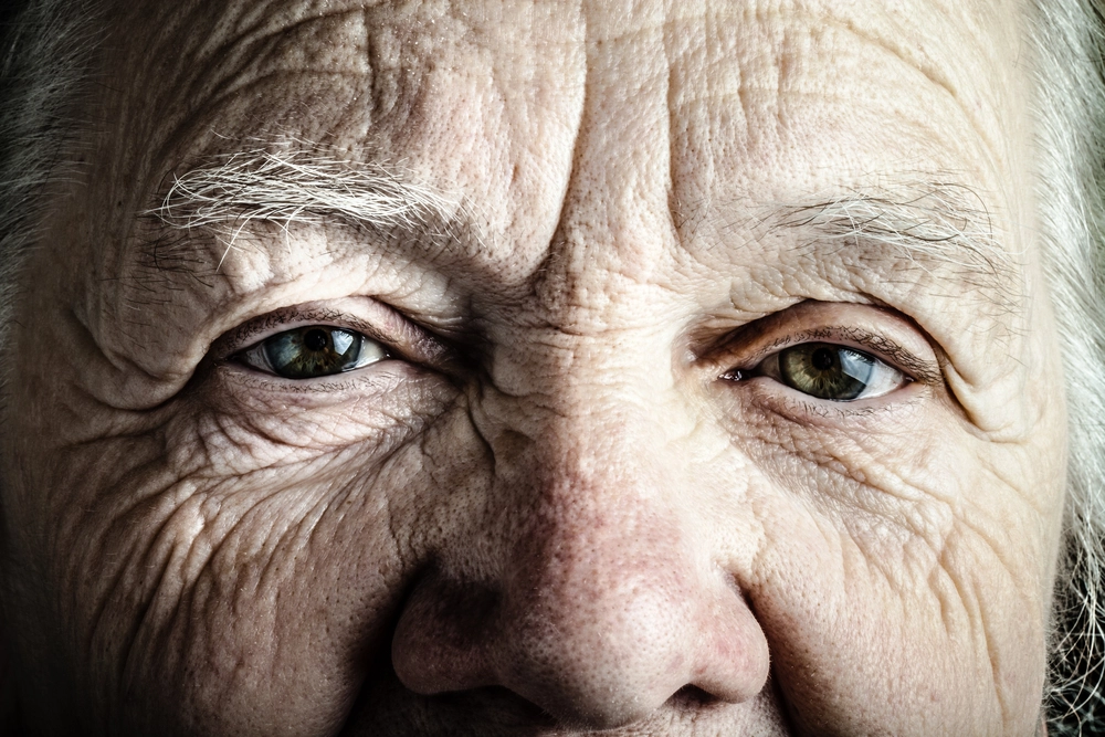 Hun er 100 år gammel og arbejder stadig 20 timer om ugen