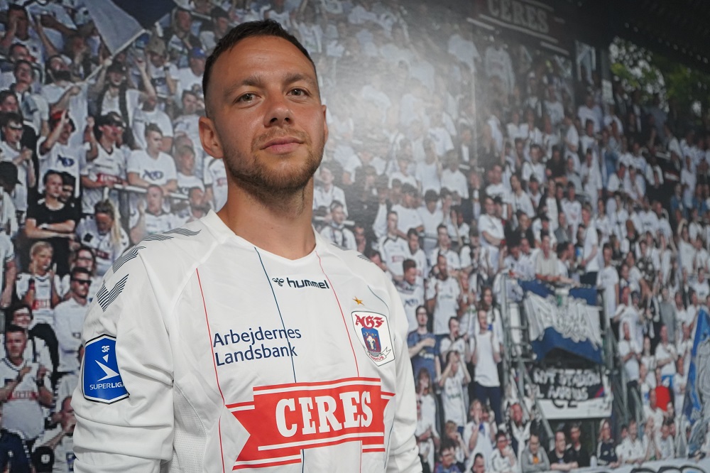 Patrick Olsen skifter til AGF