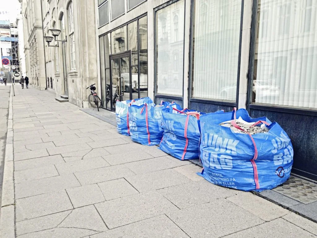 Danskerne outsourcer de sure pligter