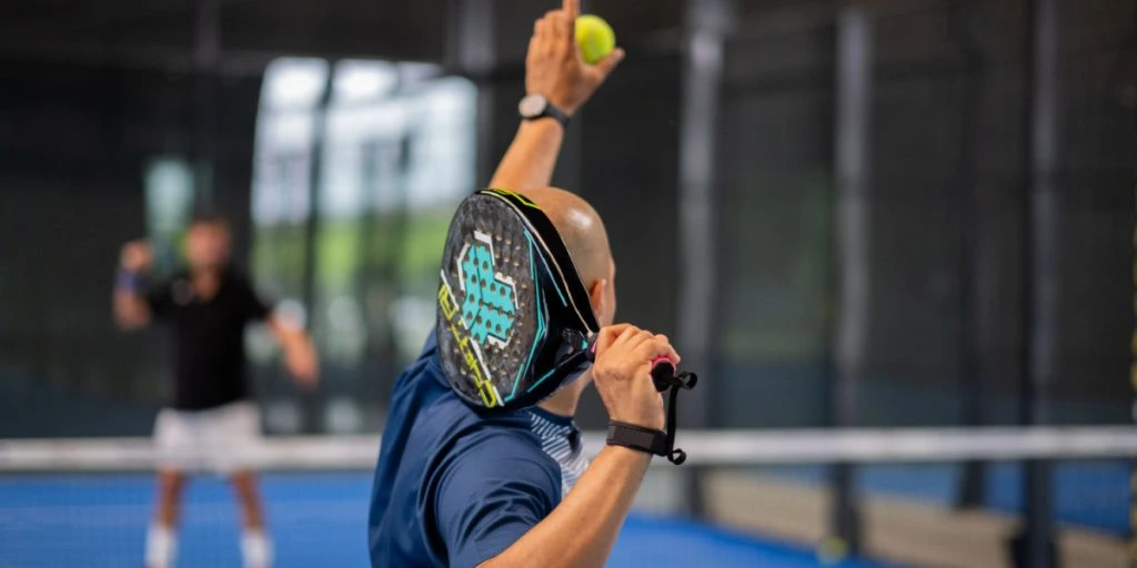 Giver bolden op: Nu åbner denne kommune de første padelbaner