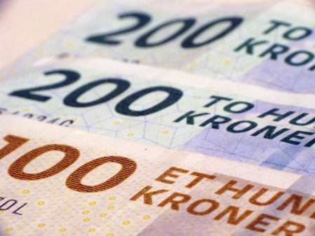 Dårligt nyt for mange danskere med indefrosne feriepenge