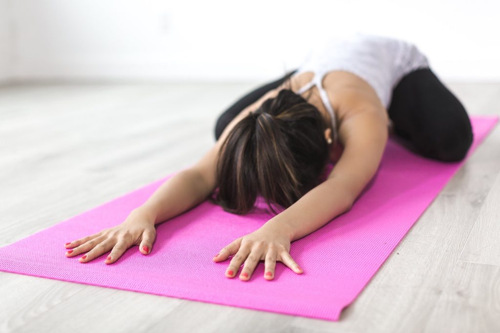 Sådan finder du den rette yogamåtte