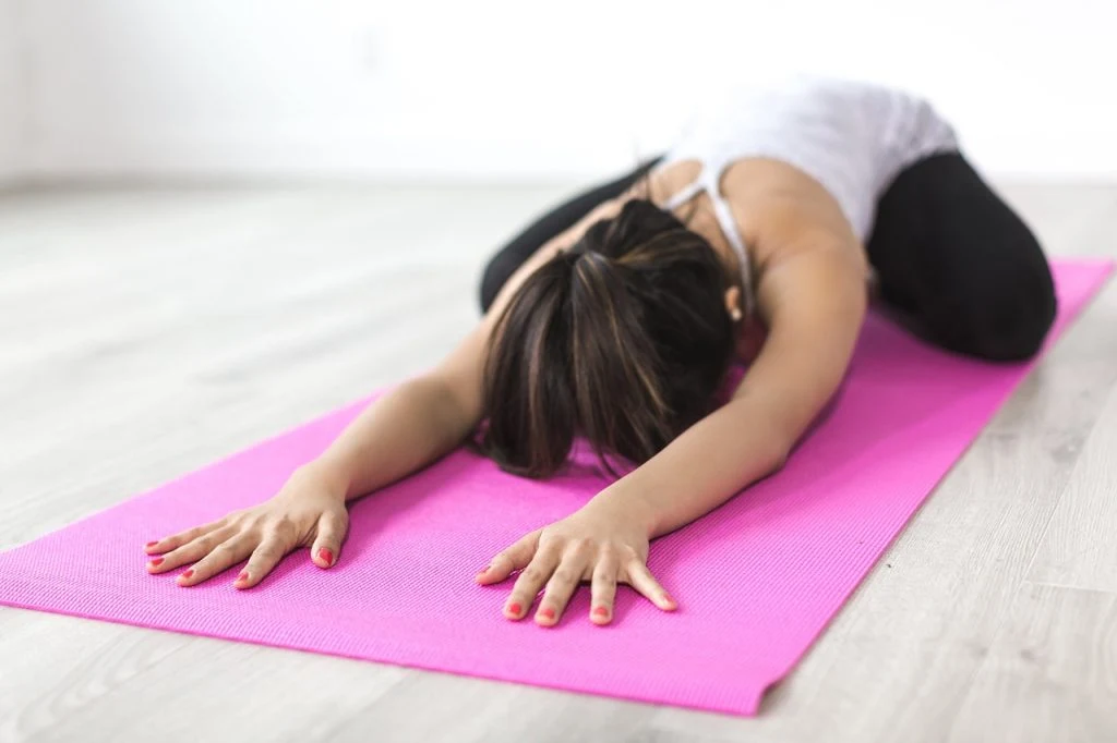 Sådan finder du den rette yogamåtte
