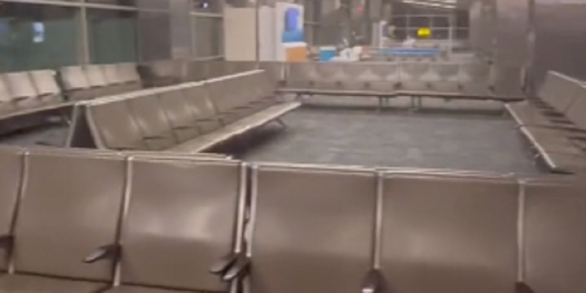 Phil ventede i 18 timer på sit fly: Hvad der så skete, gjorde det en fantastisk oplevelse