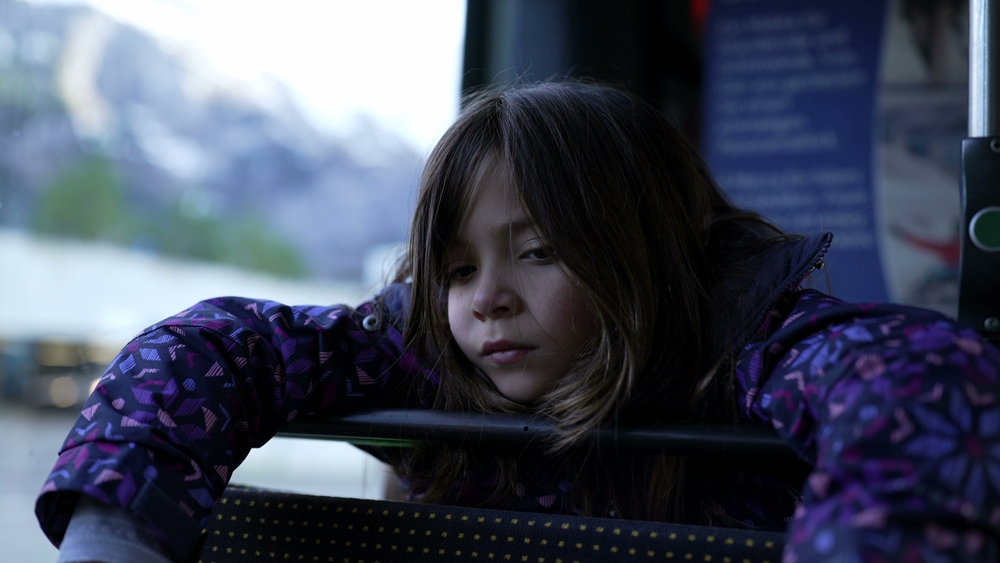 Dramatik i bussen: 5-årig pige glemt af spritstiv bedstemor