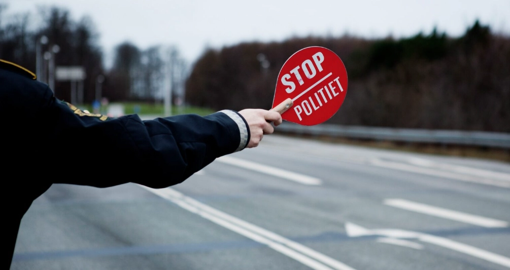 Politiet advarer danske bilister om fartkontroller: Her holder vi i denne uge