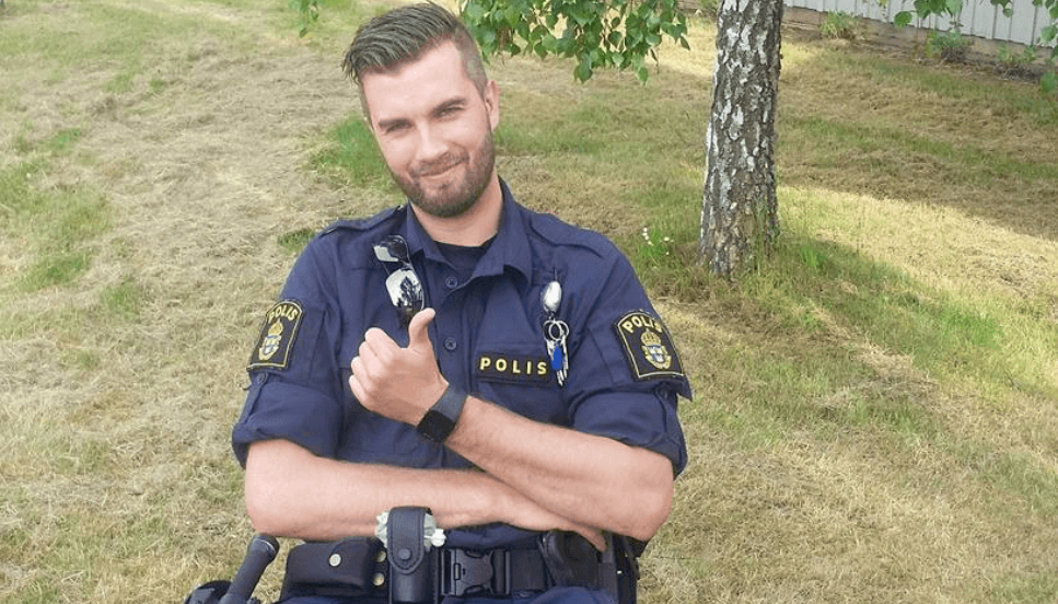 Politimand Andreas: SLUT med at advare andre om fartkontrol!