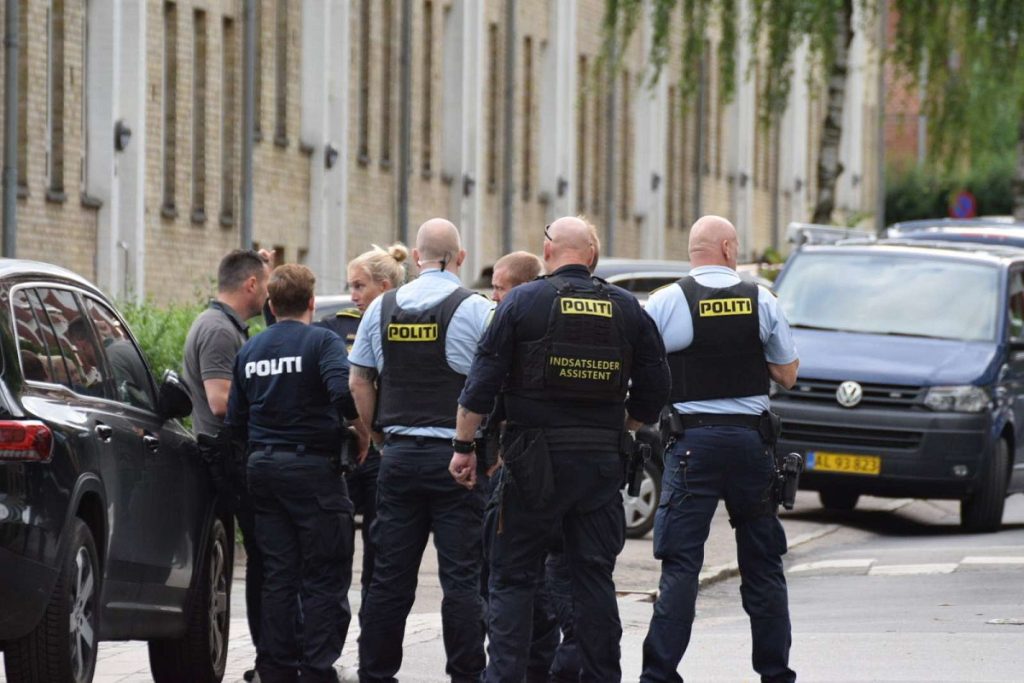 Stor politiaktion: Fem personer anholdt