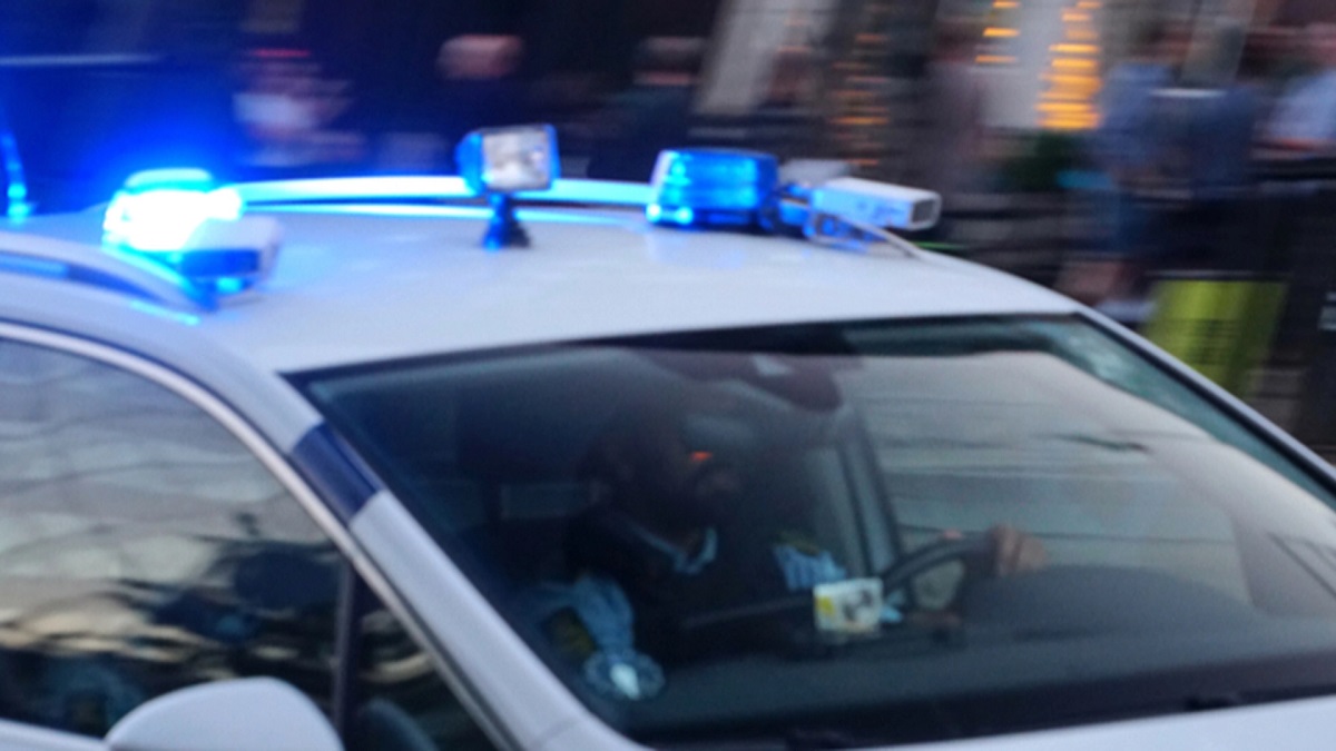 Politiet advarer: ‘Hold jer inden døre’