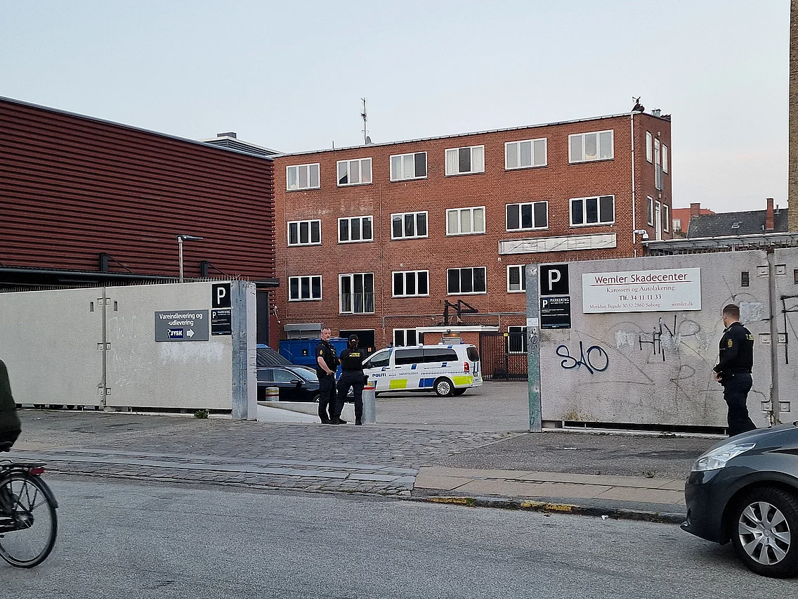 Politi forlænger lukning af bandetilholdssted i København: Konflikt skaber utryghed