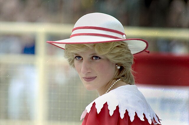 Skræmmende årsag: Derfor kunne Prinsesse Diana skyde med pistol