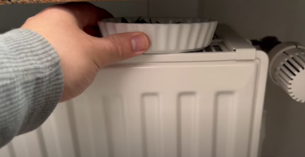 Alle bør sætte dette på sin radiator: Vent til du ser magien ske