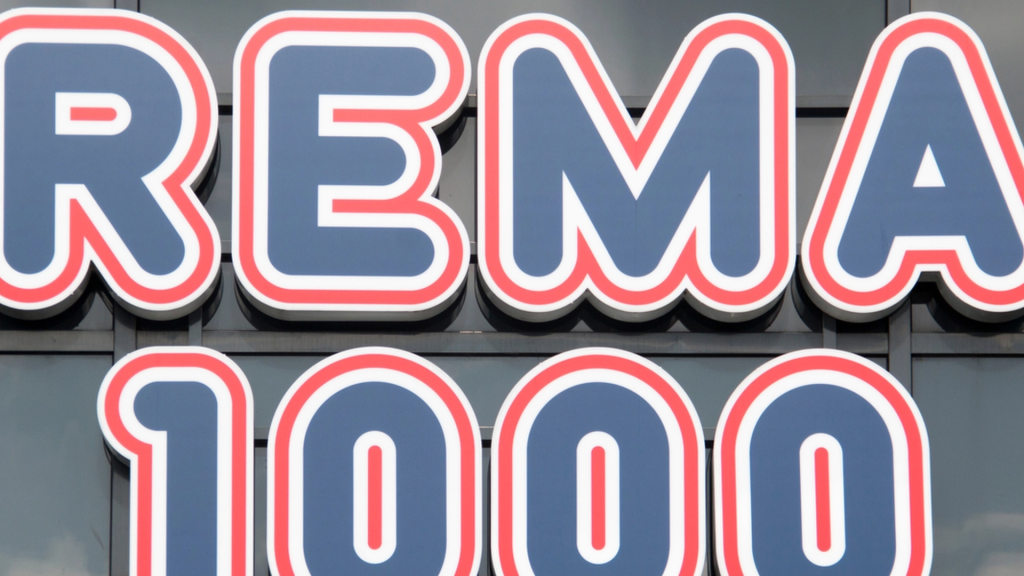 Solveig gjorde chokfund i jordbær fra Rema 1000: Vent til du ser, hvad der gemte sig i bakken