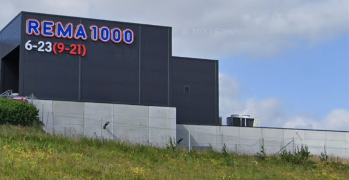 Mens Coop tøver: Rema 1000-butik tager affære