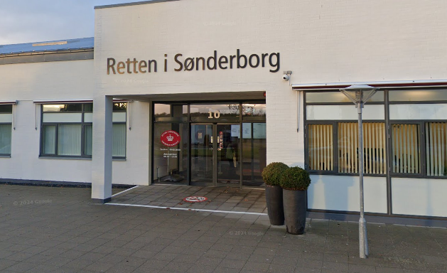 Vold mod barn: Kvinde frakendt statsborgerskab