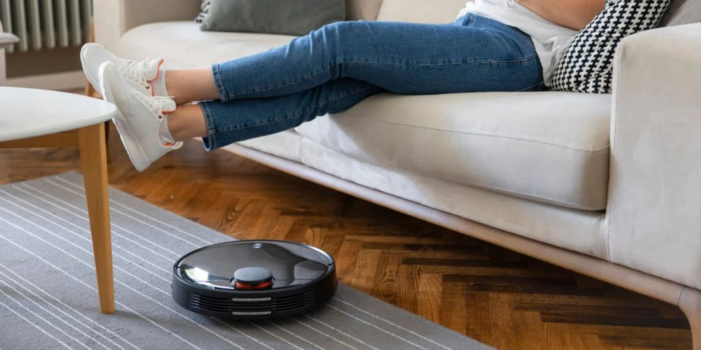 Fordele og ulemper: Det skal du vide, før du anskaffer din første robotstøvsuger