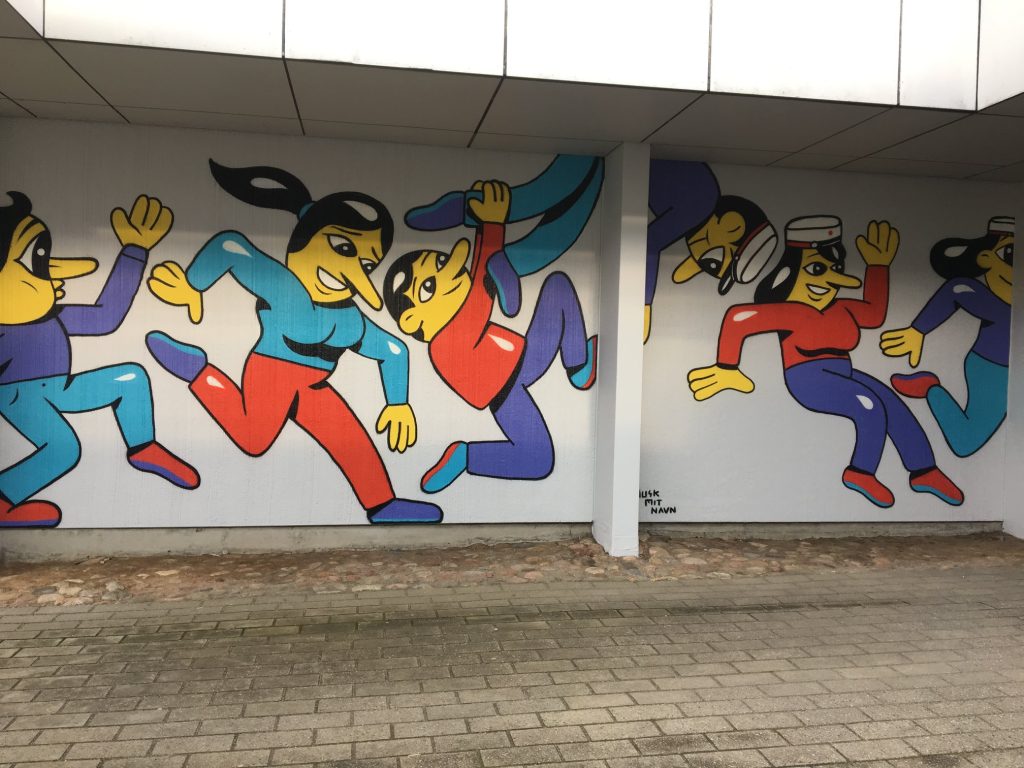 HuskMitNavn har peppet Rosborg Gymnasium op