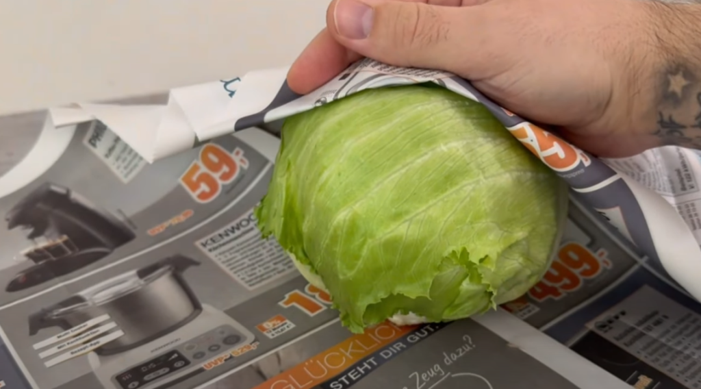 Han pakker sit salathoved ind i avispapir: Når du finder ud af hvorfor, vil du gøre det samme