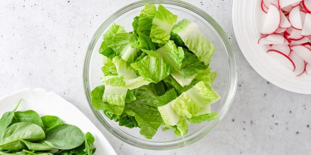 Ikke nok at skylle den: Farlig salatvane kan fremme udvikling af colibakterier