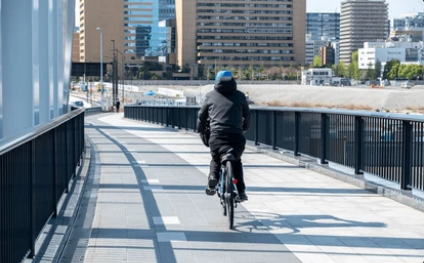 Japan: Tjek telefon mens du cykler og ryg i fængsel