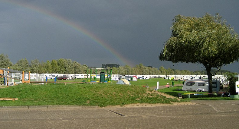 Tyske turister flygter fra Tysklands største campingplads: “Vi prioriterer vores gæsters sikkerhed”