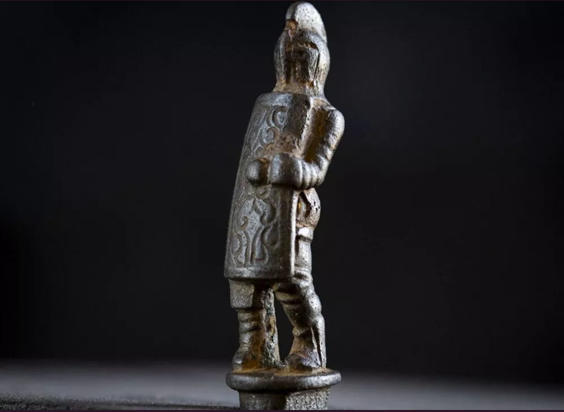 2.000 år gammel ‘action-figur’ fundet i England