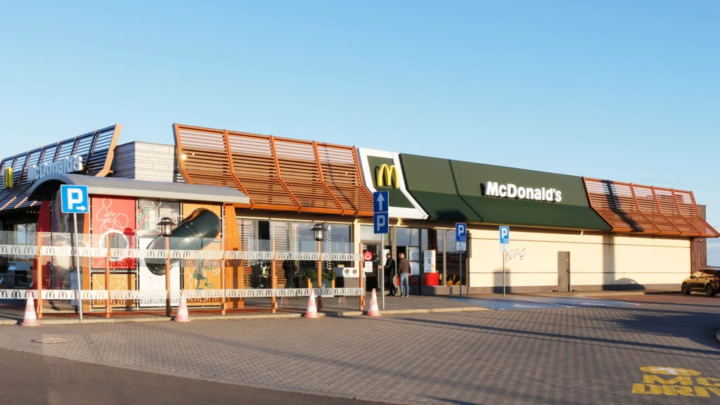 Kunde på McDonald’s-restaurant gjorde chokerende fund i maden: Så blev stedet lukket