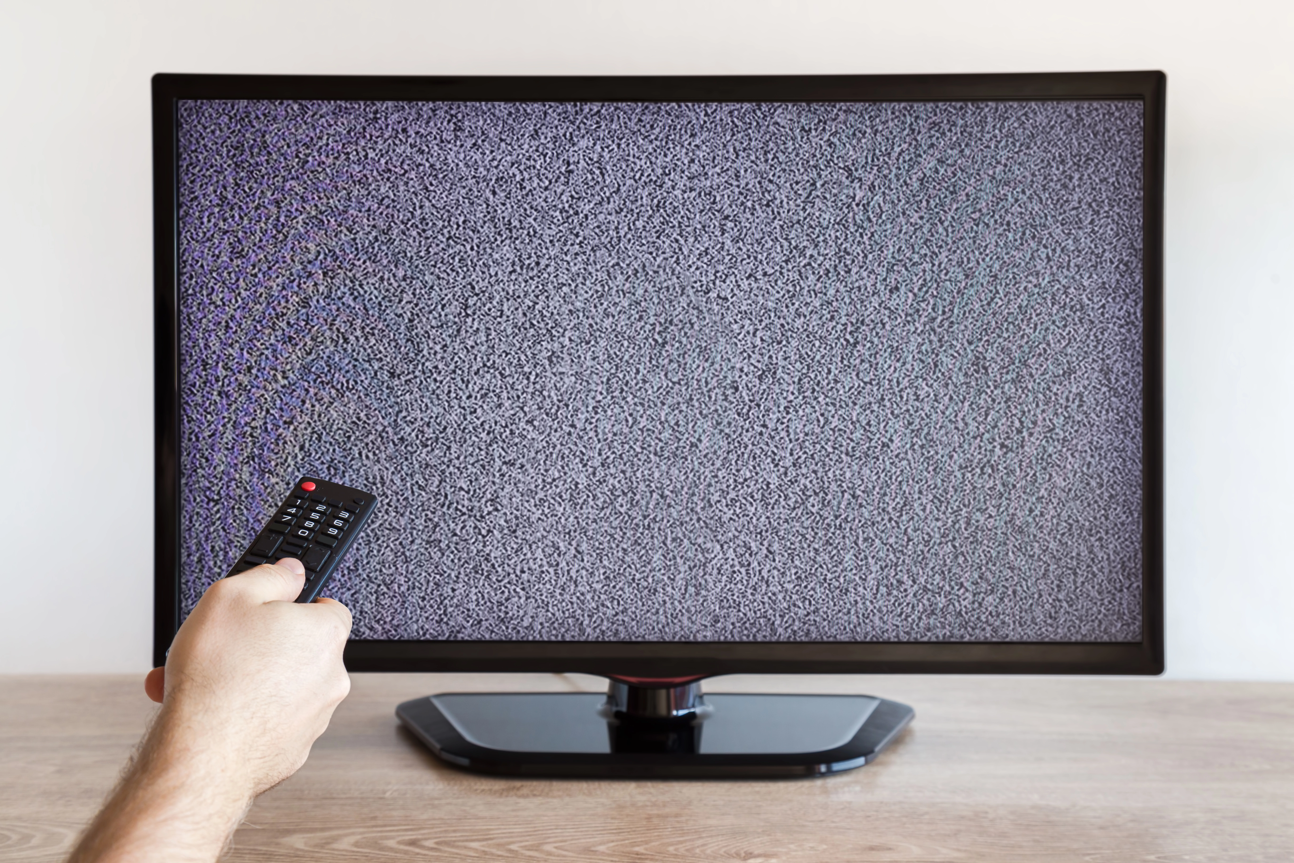Tusindvis af danskere mister tv-kanaler tirsdag