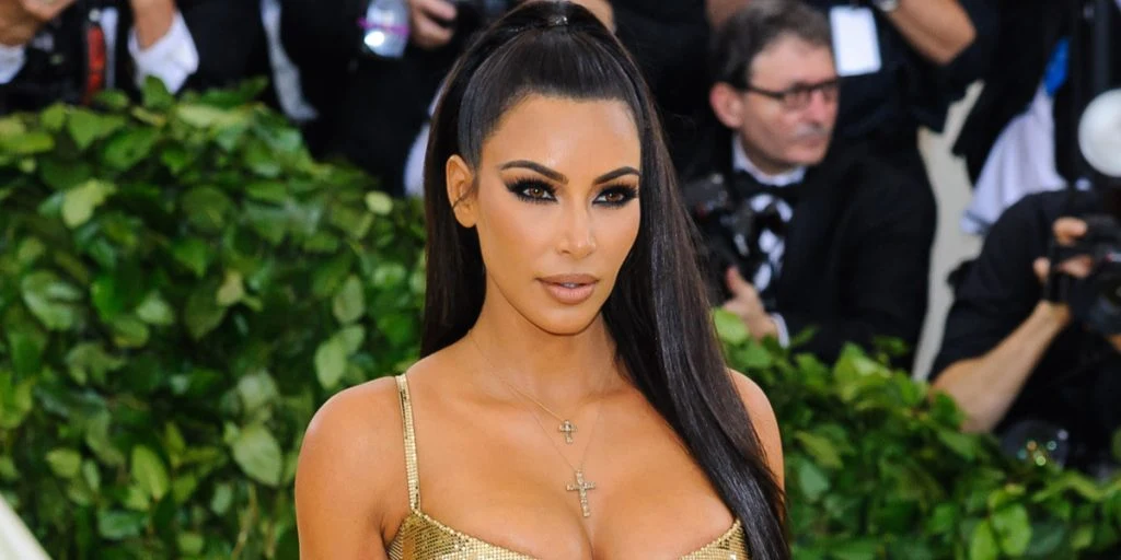 Kim Kardashian får massiv kritik: – Det er for meget