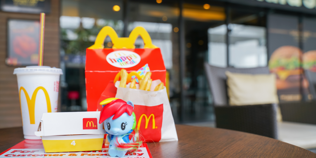 Stor nyhed fra McDonald’s: Lancerer snart Happy Meals for voksne