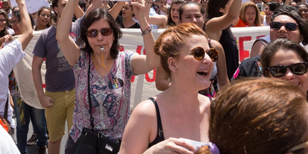 Dørene til Københavns universitet blokeret: Demonstranter nægter at flytte sig