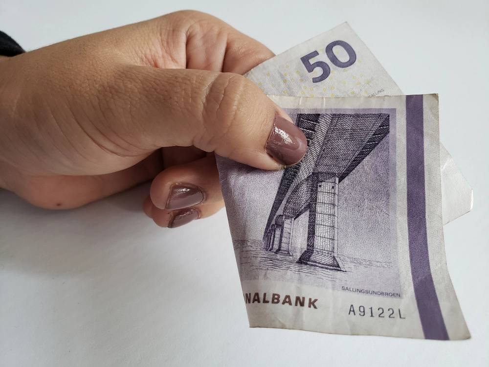Glædeligt nyt til disse danskere: 1.300 kroner mere mellem hænderne hver måned