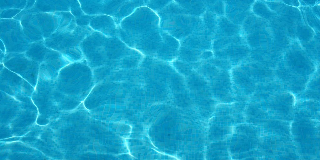 2-årig drukner i swimmingpool: Mor og far havde travlt med at tage billeder og feste