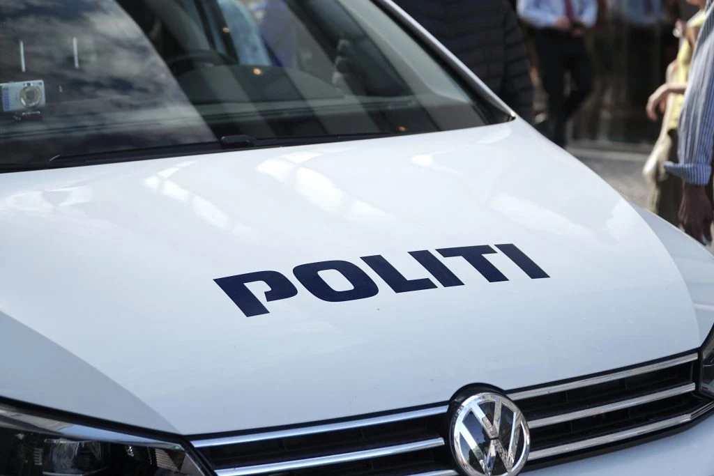 Enker og handicappede kynisk udnyttet: Drenge mistænkt for omfattende bedragerier mod kvinder