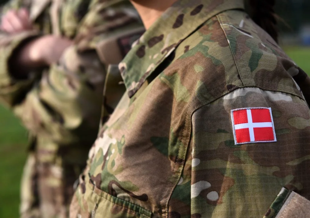Overtager areal på dansk havn: Militær bevogter container med ammunition