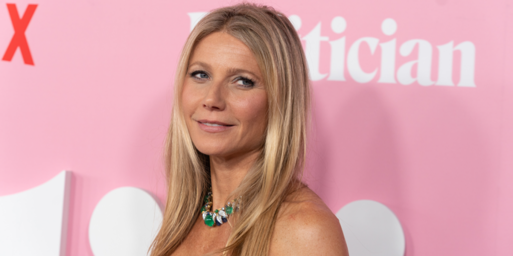 Gwyneth Paltrow fylder 50 år: Fejrer sig selv med at smide alt tøjet