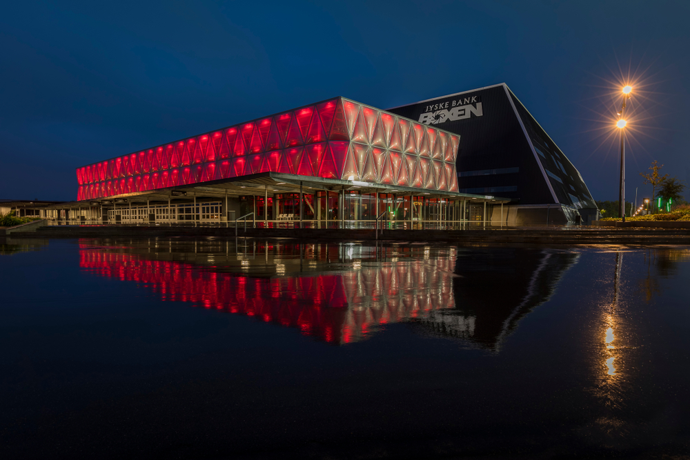 Drama ved MGP i Herning: Nu efterlyser Helle sygeplejerske