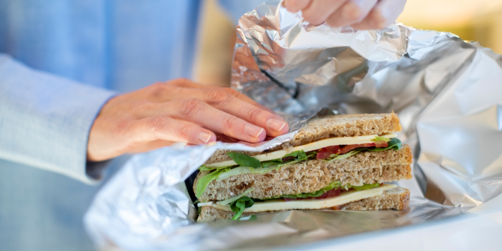 Tænk dig om: Aluminiumsfolie kan gøre mere skade end gavn