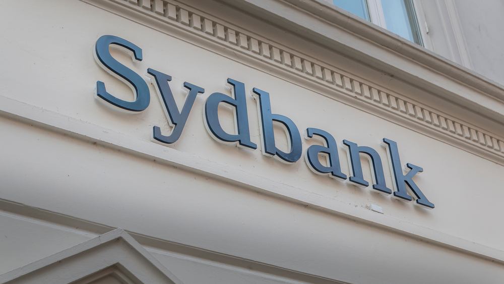 Dansk bank advarer: Flere bliver narret