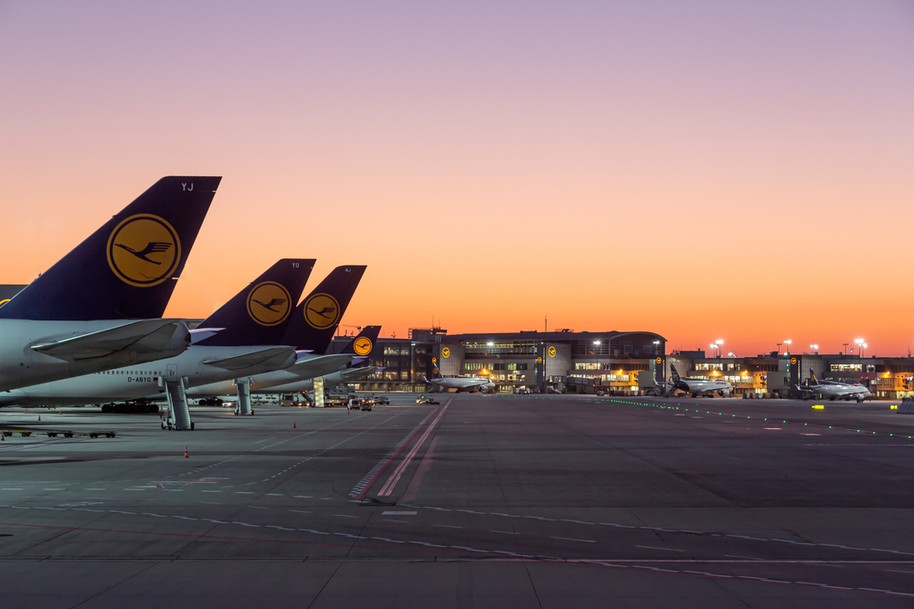 IT-problemer hos Lufthansa: Forsinkelser og aflysninger i hele verden