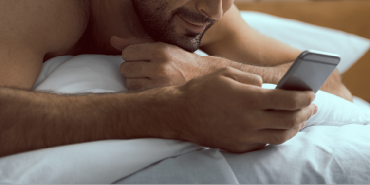 Hyrede escortpige – Fik sit livs chok da hun dukkede op