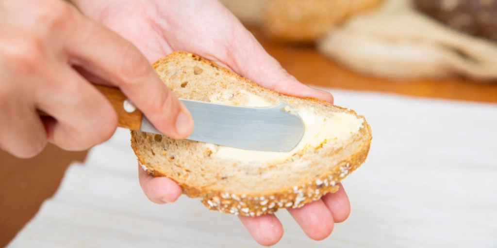 Genialt trick til at holde smør blødt og friskt i 30 dage