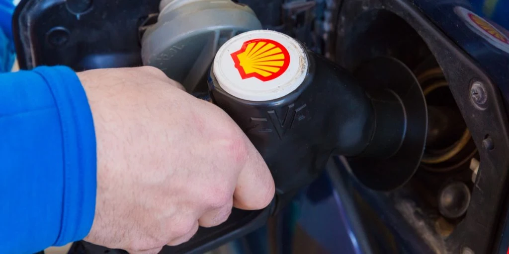 Kun i dag: Sænker benzinprisen til 7.99 kroner