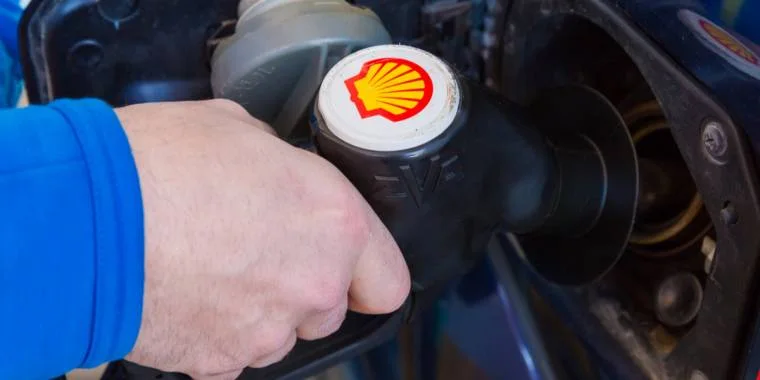Skræmmende melding: Benzin til 17-18 kroner pr. liter