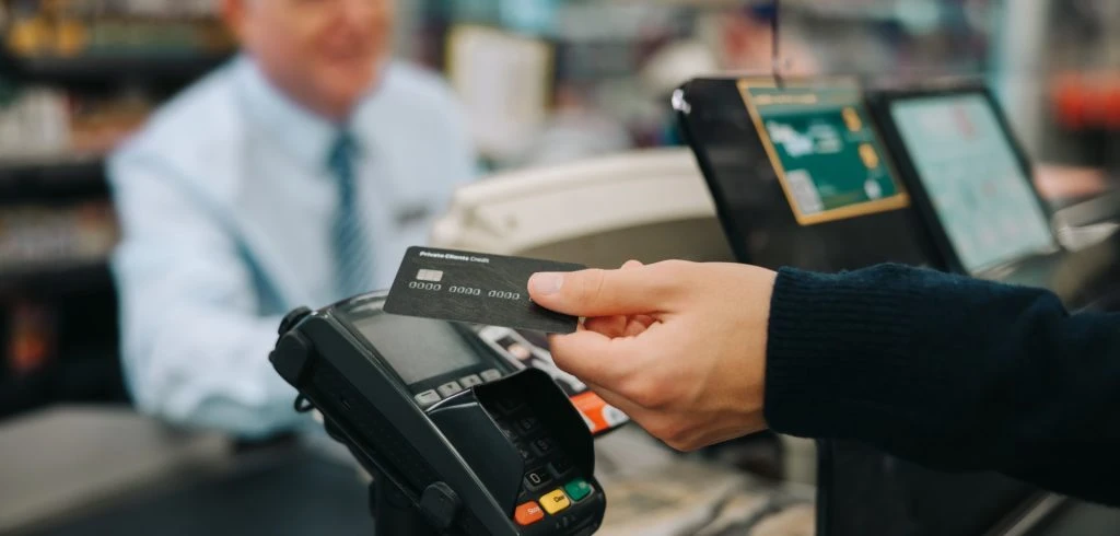 Kan det være en ny udvikling? Supermarkedskæde fjerner selvbetjeningskasser i butikker