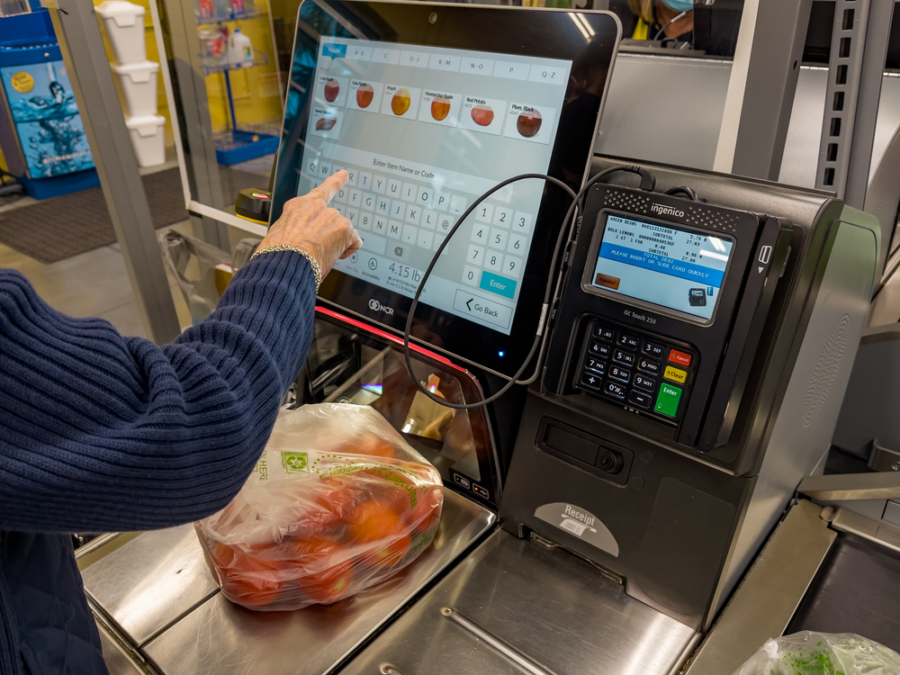Forbrugsekspert forudser stor ændring i supermarkederne: Vil skrotte denne service